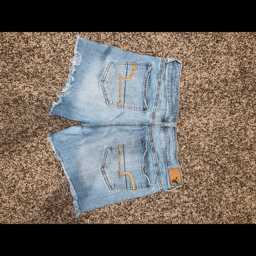 American Eagle MIDI shorts